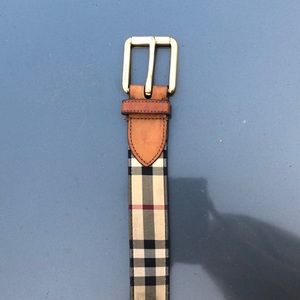 Burberry belt